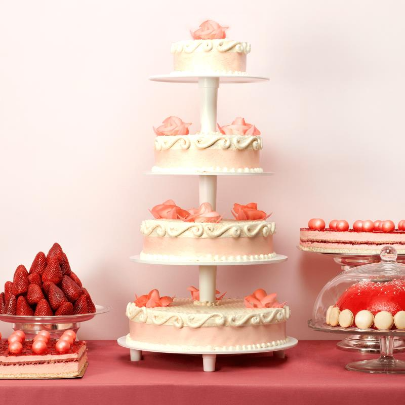 Portfolio Royal - Gâteau signature au chocolat grand cru, praliné noisette et caramel au beurre salé - Pâtisserie artisanale Paris